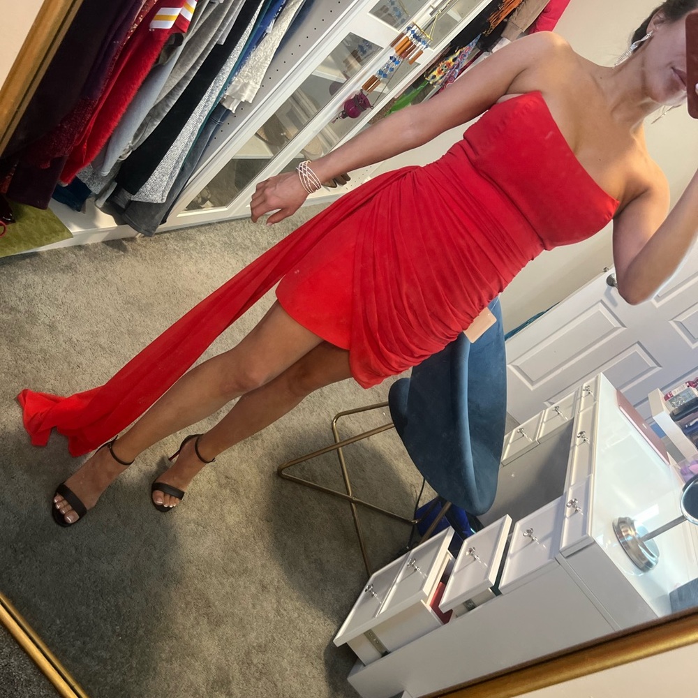 Elegant Red Strapless Dress